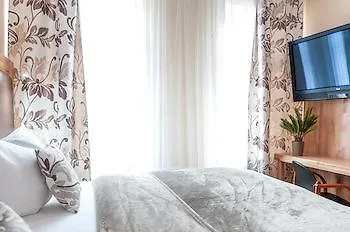Karli Suites Leipzig Lägenhetshotell 3*