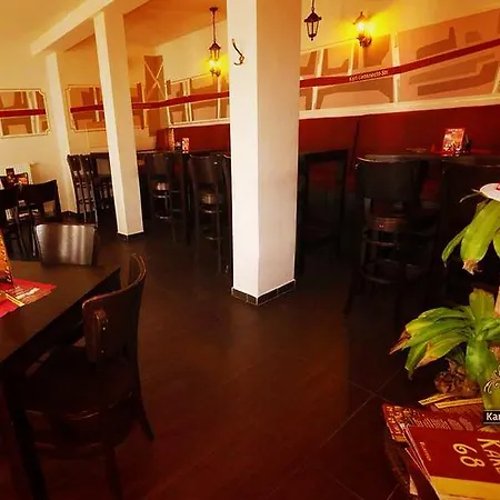 Aparthotel Karli Suites Leipzig 3*