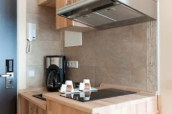 Karli Suites Leipzig Ξενοδοχείο με διαμερίσματα 3*