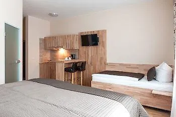 Karli Suites Leipzig 3*
